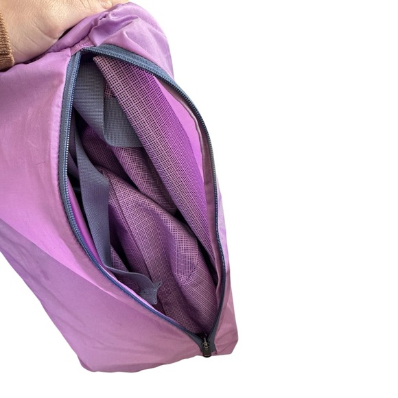 Patagonia Black Hole Duffel 100L BRISK PURPLE - Picture 4 of 5